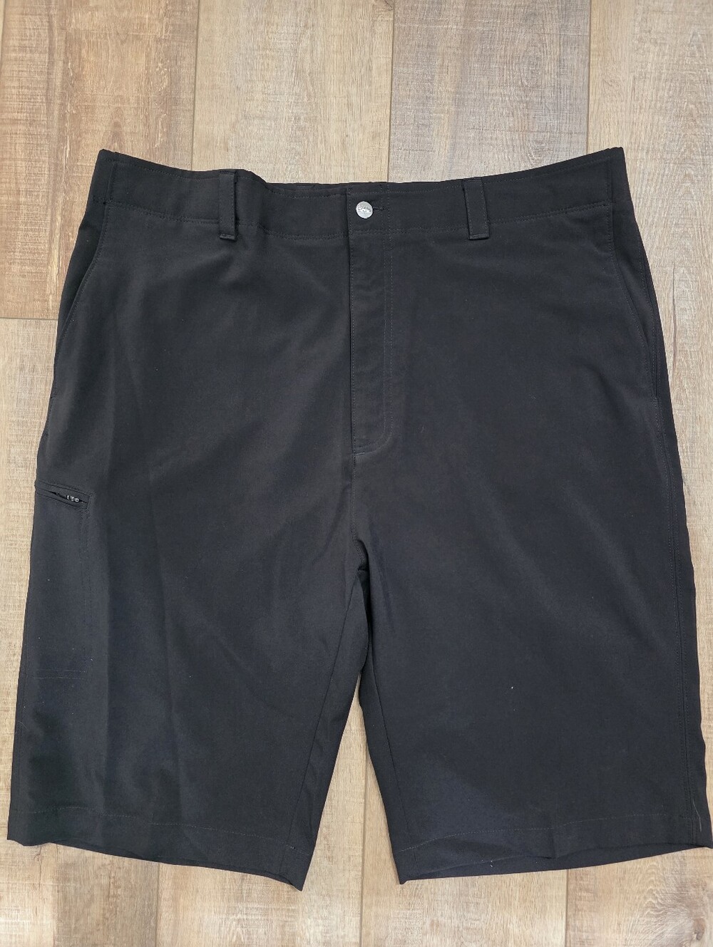 Men's Callaway Black Golf Shorts, Size 38T
